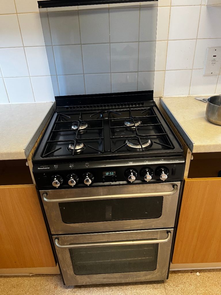 Freestanding gas Cooker – Good Condition