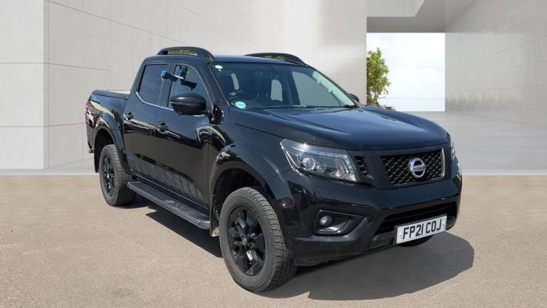 2021 Nissan Navara 2.3 dCi N-Guard Pickup Double Cab 4dr Diesel Manual 4WD Euro 6 (s/s) (190 p PI...