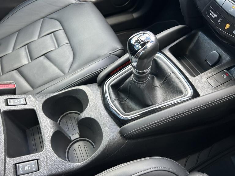 2020 Nissan Qashqai 1.3 DIG-T TEKNA PLUS 5DR Manual Hatchback Petrol Manual