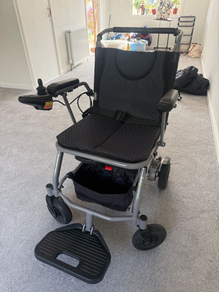 QuinGo Connect Mobility Scooter (Collapsible)