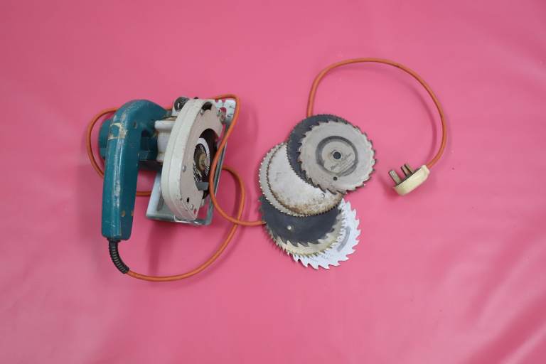 Black and Decker Circular Saw 127mm (5") DN54 240V 450w