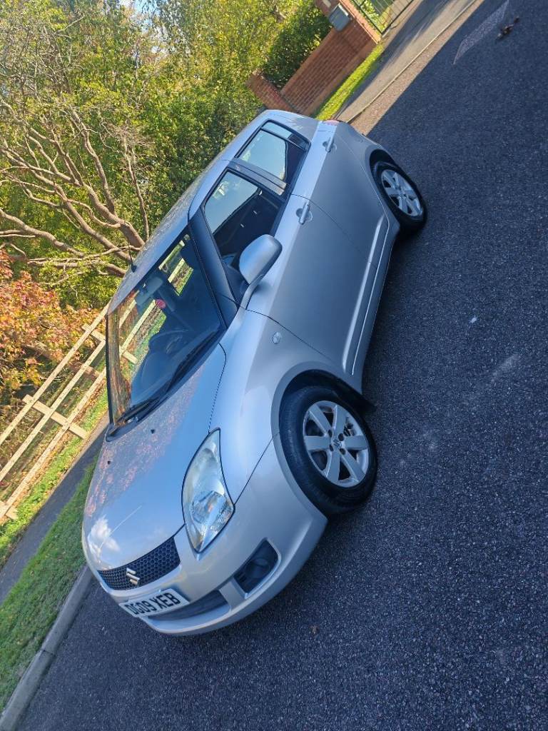 Suzuki, SWIFT, Hatchback, 2009, Manual, 1490 (cc), 5 doors
