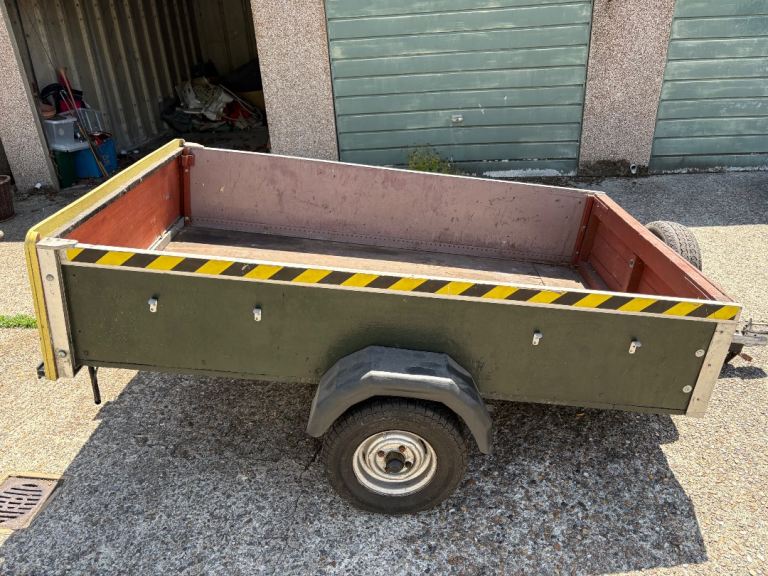 Trailer