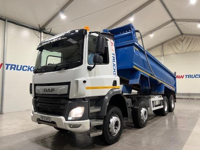 DAF TRUCKS CF 450 8x4 Day Cab Steel Tipper