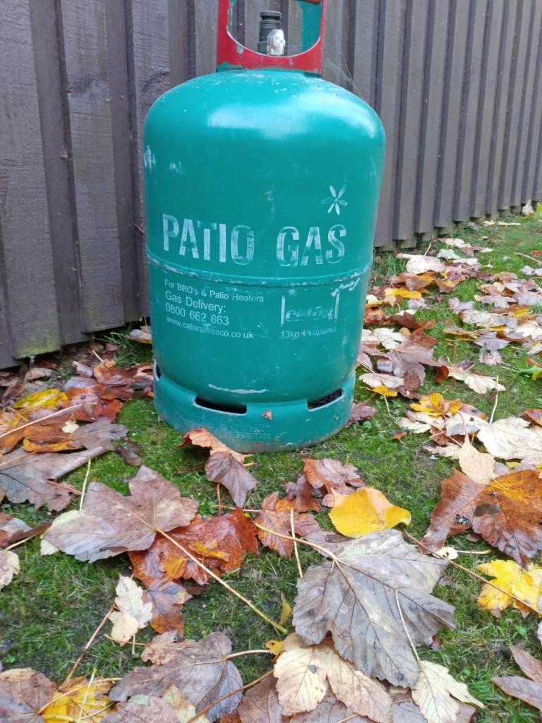 GREEN CALOR GAS BOTTLE