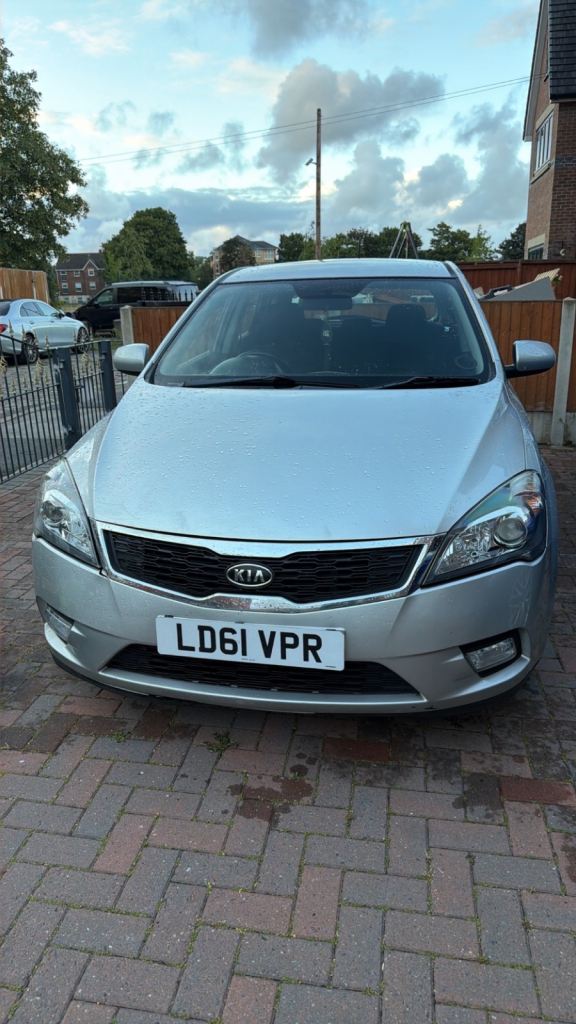 Kia, CEED, Hatchback, 2011, Manual, 1582 (cc), 5 doors
