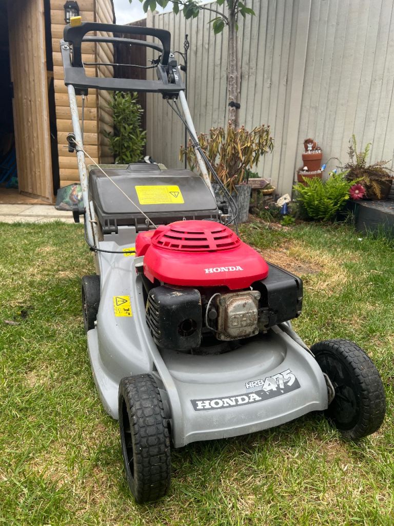Honda HRB475 Petrol Lawn Mower – Self Propelled – BBC – Fully Serviced