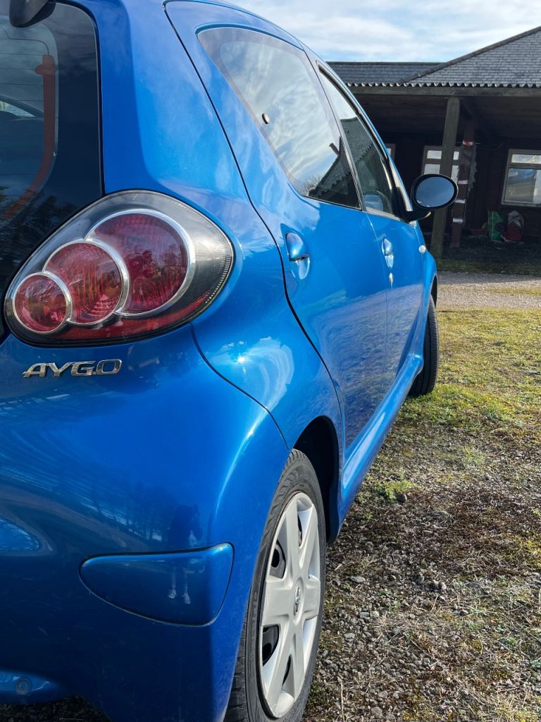 Toyota, AYGO, Hatchback, 2011, Manual, 998 (cc), 5 doors