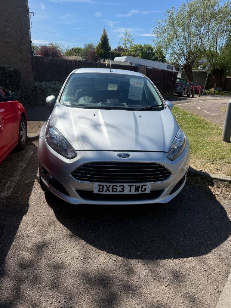 Ford, FIESTA, Hatchback, 2013, Manual, 1498 (cc), 5 doors