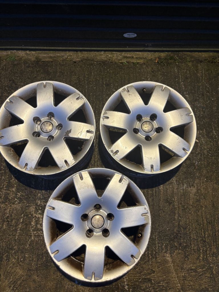 Volkswagen Passat Sport Alloy wheels 5x112 16”