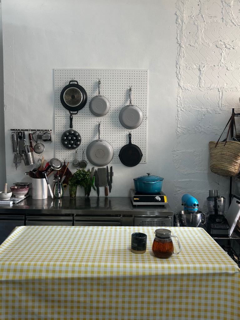 Studio kitchen for rent – East London (Hackney) | Ideal for chefs & food creatives