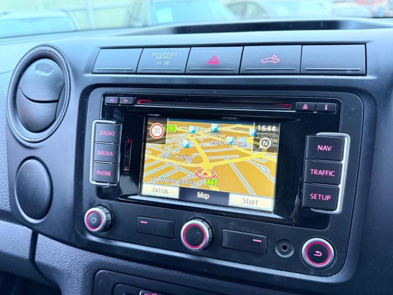 2015 Volkswagen Amarok D/Cab Pick Up Trendline 2.0 TDI 140 4MOTION Sel PICK UP DIESEL Manual