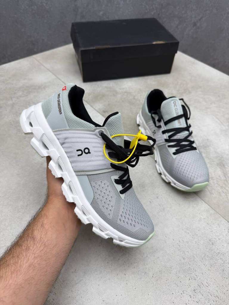 New On Cloudmonster Trainers – Grey, Unworn