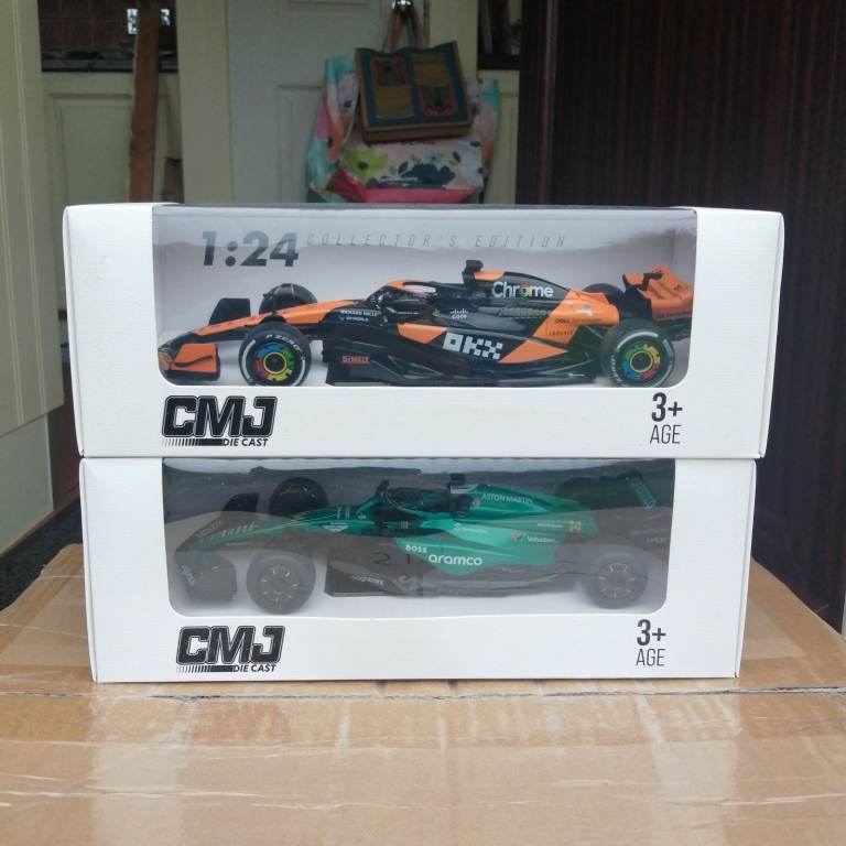 2x Diecast F1 Car - Formula 1 
