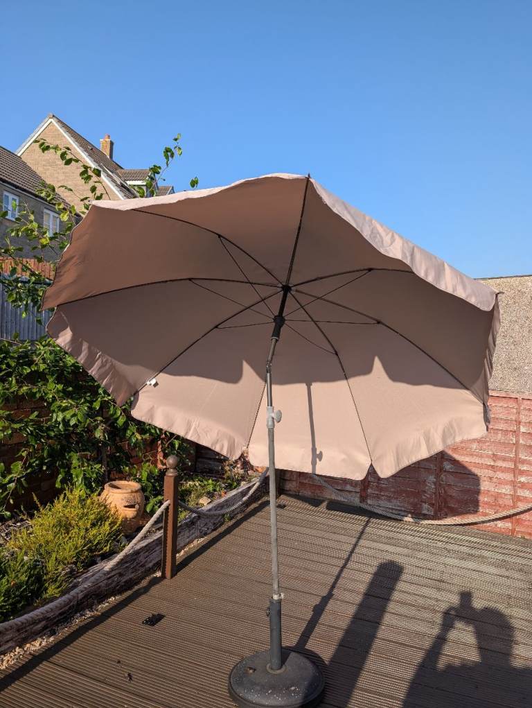 Garden Parasol with Weighted Base - Good Condition
