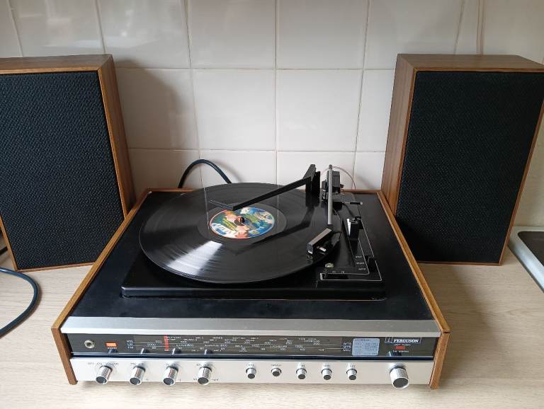Ferguson stereo system 1977 Model 3496
