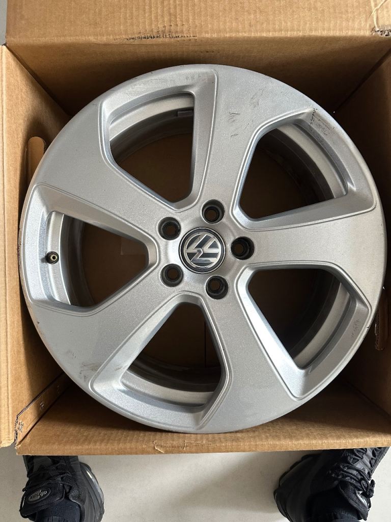 Volkswagen alloys