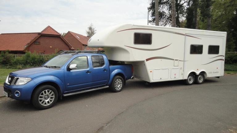 Celtic Rambler & Nissan Navara Outlaw Auto V6