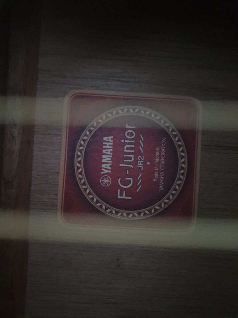 Yamaha FG Junior JR2 3/4 size acoustic guitar