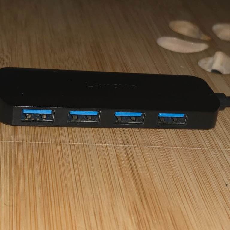 Genuine Lenovo 4-Port USB 3.0 Hub – USB-A Splitter, Plug & Play, USB 2.0 Compatible, Black, New