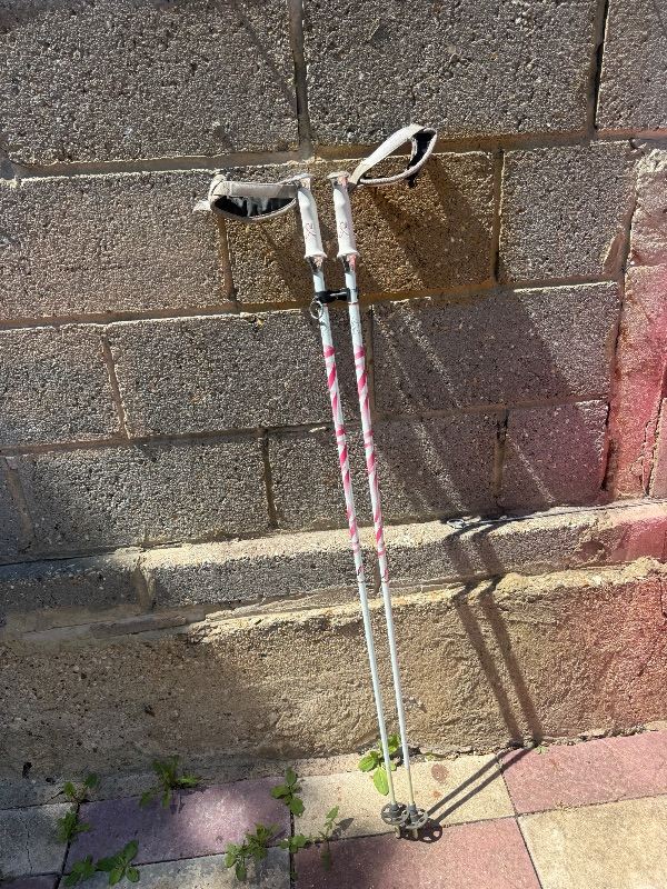 Ski Poles 120cm – White and Pink, Good Condition