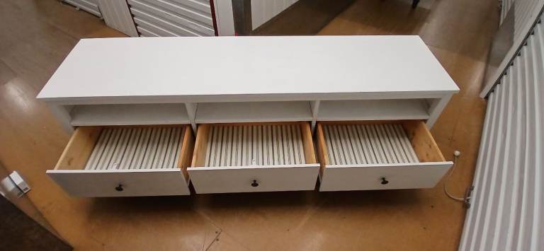 Tv unit (SOLD)