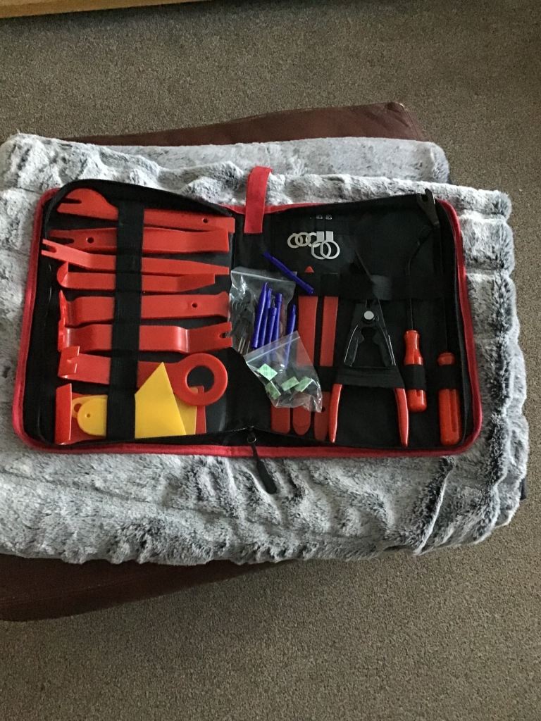 image for Auto trim removal kit New