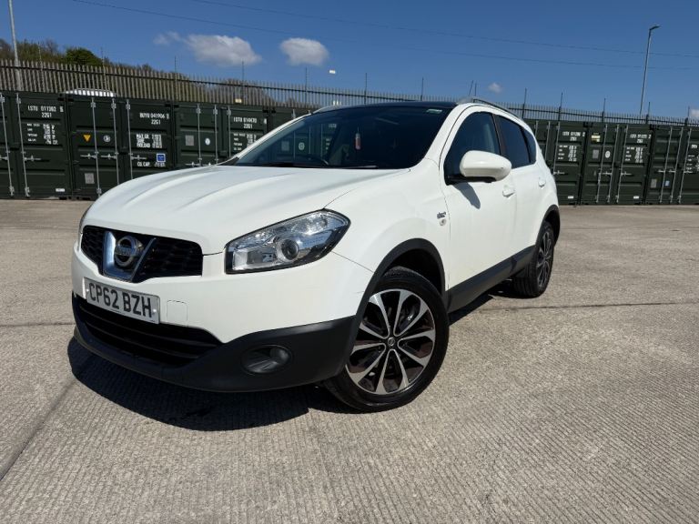 Nissan, QASHQAI, Hatchback, 2012, Manual, 1461 (cc), 5 doors