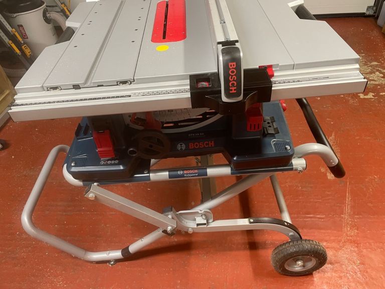 Bosch GTS 10 XC Table Saw with Stand