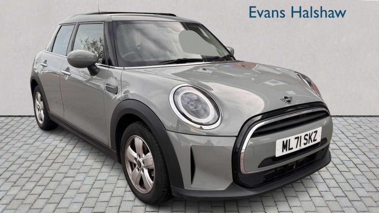 2022 MINI Hatch 1.5 Cooper Classic 5dr Auto Hatchback Petrol Automatic