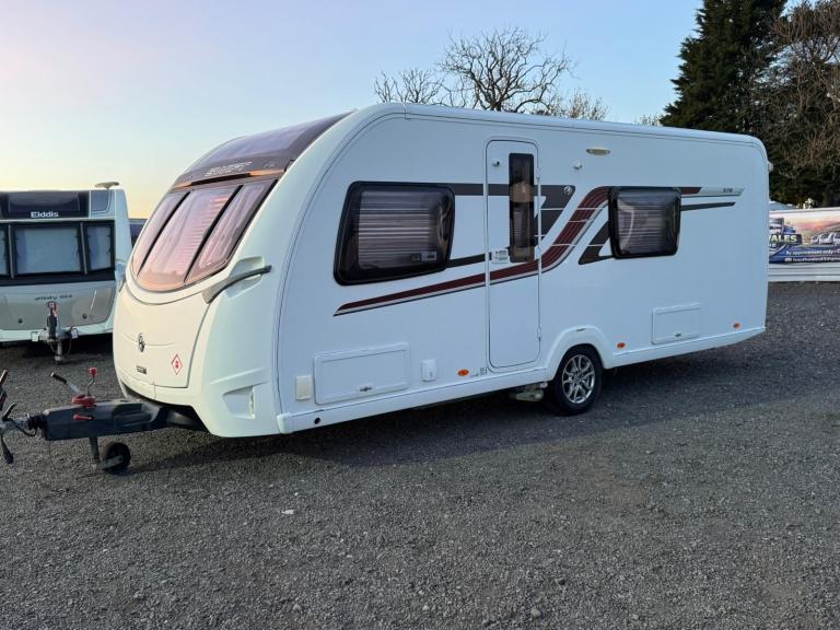 2014 SWIFT ELEGANCE 570 4 BERTH FIXED BED END WASHROOM MOTOR MOVER