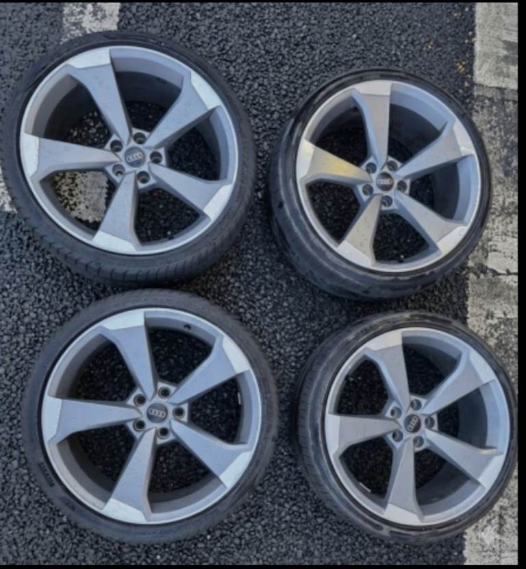 Genuine Audi Rotor Alloy wheels 20"