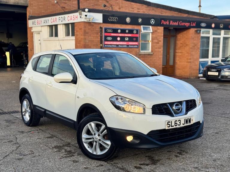 2013 Nissan Qashqai 1.6 Acenta 2WD Euro 5 (s/s) 5dr HATCHBACK Petrol Manual