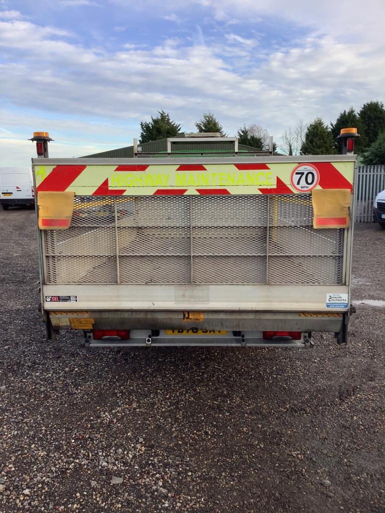 2020 Iveco Daily 2.3 pickup LWB drop side  tail lift automatic  CHASSIS CAB Diesel Automatic