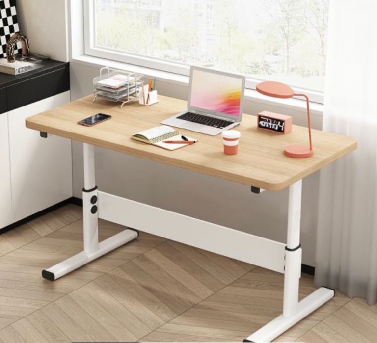 Adjustable Studying Desk