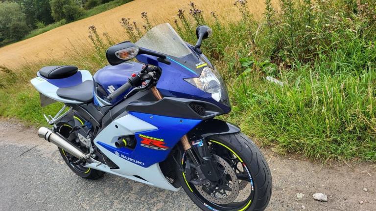 2006 06 SUZUKI GSXR 1000 K6 GSXR1000 SUPERBIKE CLASSIC SPORTS BLUE  WHITE