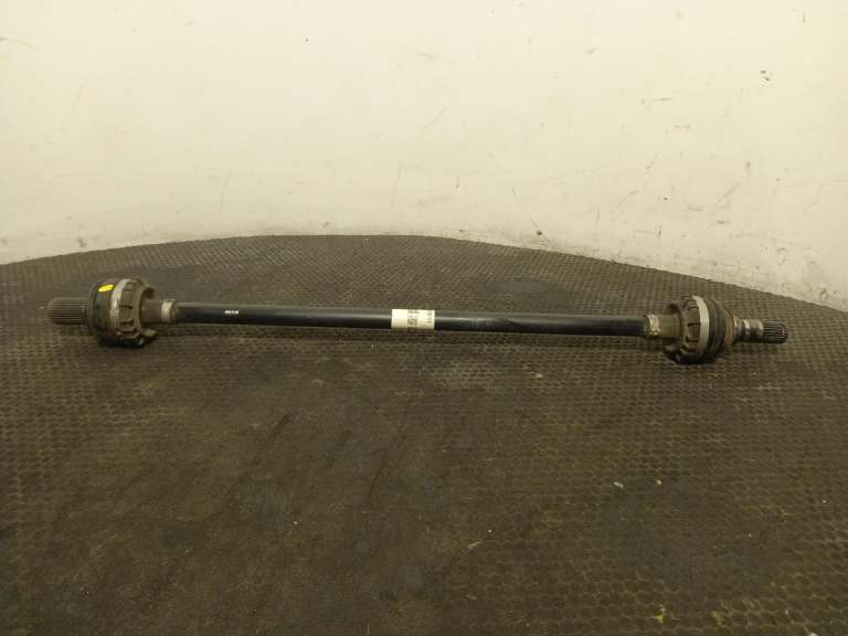 Mercedes Cla Driveshaft O/S 2019-2025 2.0l 7 [Mvr:Speed] Automatic Rh
