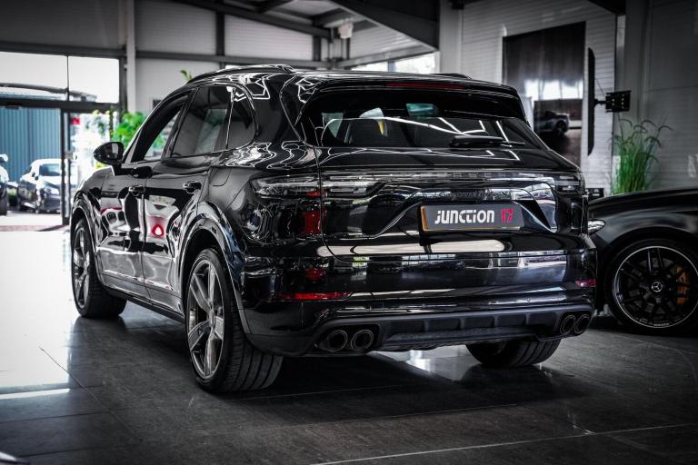 2020 Porsche Cayenne 4.0 V8 E-Hybrid 14.1kWh Turbo S TiptronicS 4WD Euro 6 (s/s) 5dr ESTATE Petro...