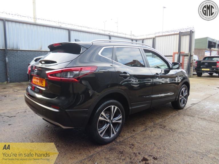 NISSAN QASHQAI 1.5 dCi N-Connecta Full Service History, Satnav 2019