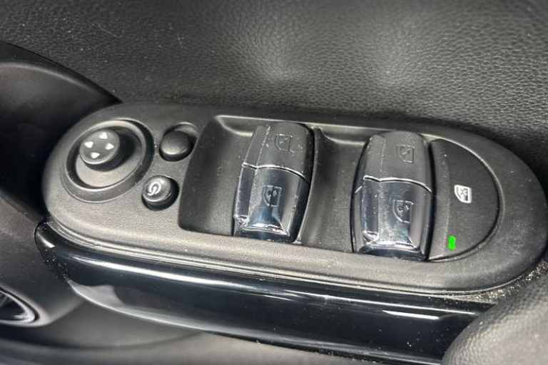 2021 MINI Hatch 1.5 Cooper Sport 5dr HATCHBACK PETROL Manual