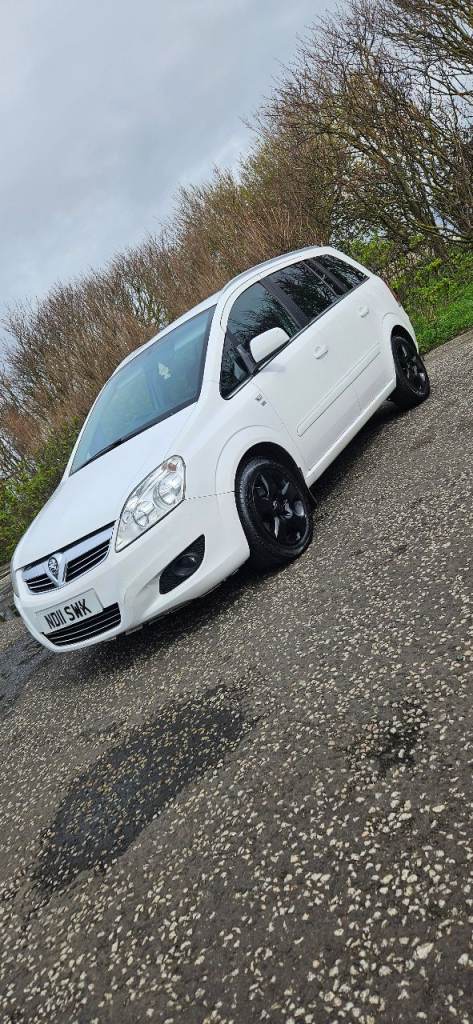 Vauxhall, ZAFIRA, MPV, 2011, Manual, 1686 (cc), 5 doors