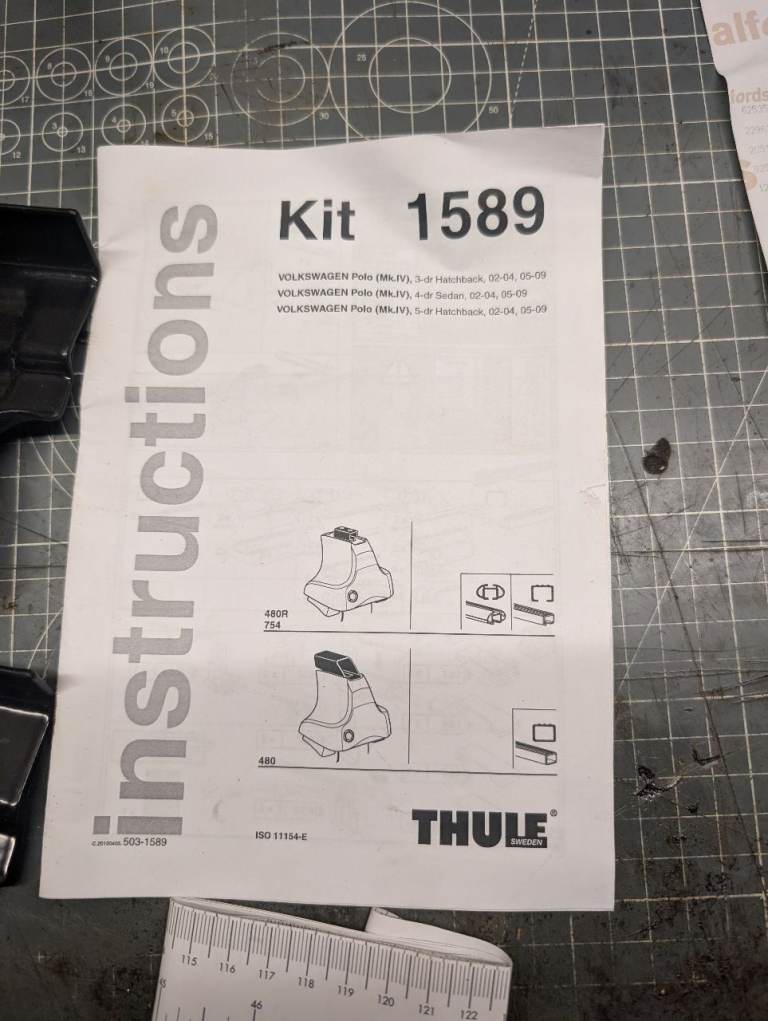 Thule Roof Bar Kit 1589 Volkswagen Polo Mk. IV