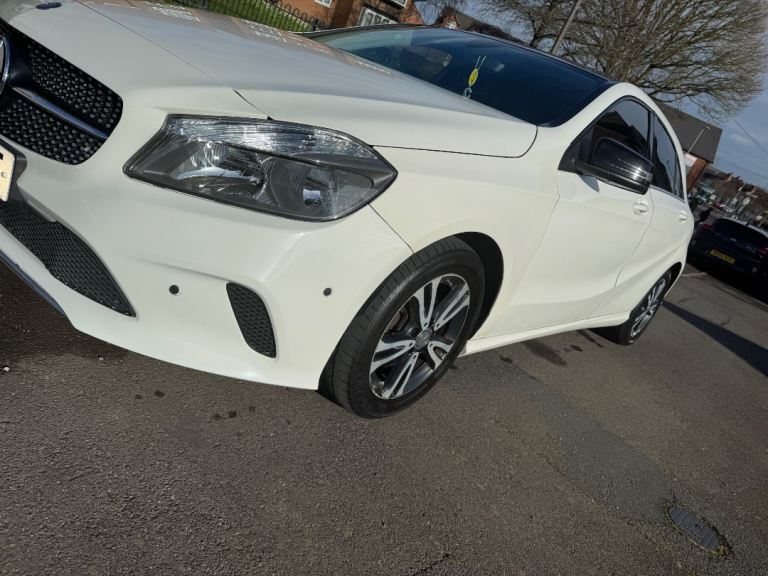Mercedes-Benz, A CLASS, Hatchback, 2016, Manual, 1595 (cc), 5 doors