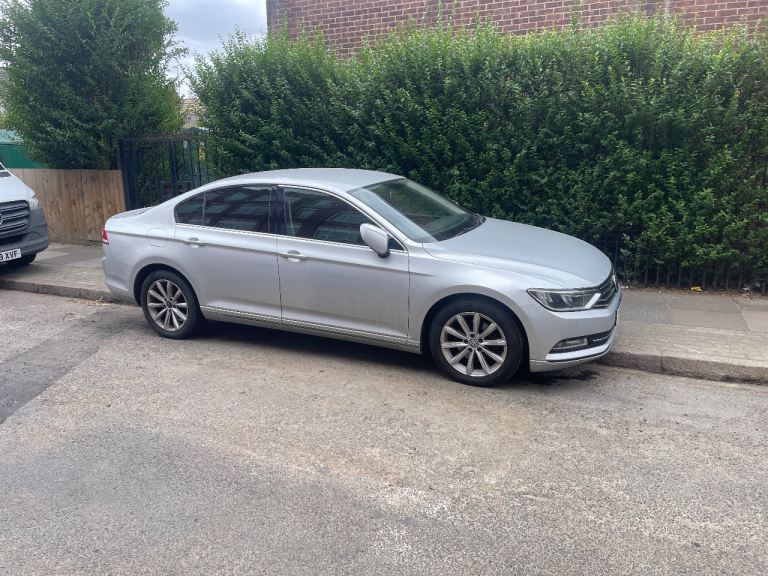 Volkswagen, PASSAT, Saloon, 2015, Manual, 1968 (cc), 4 doors