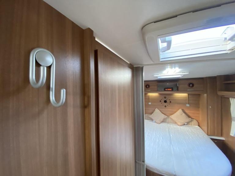 2013 ADRIA ALTEA TRENT 4 BERTH LUXURY TOURING CARAVAN