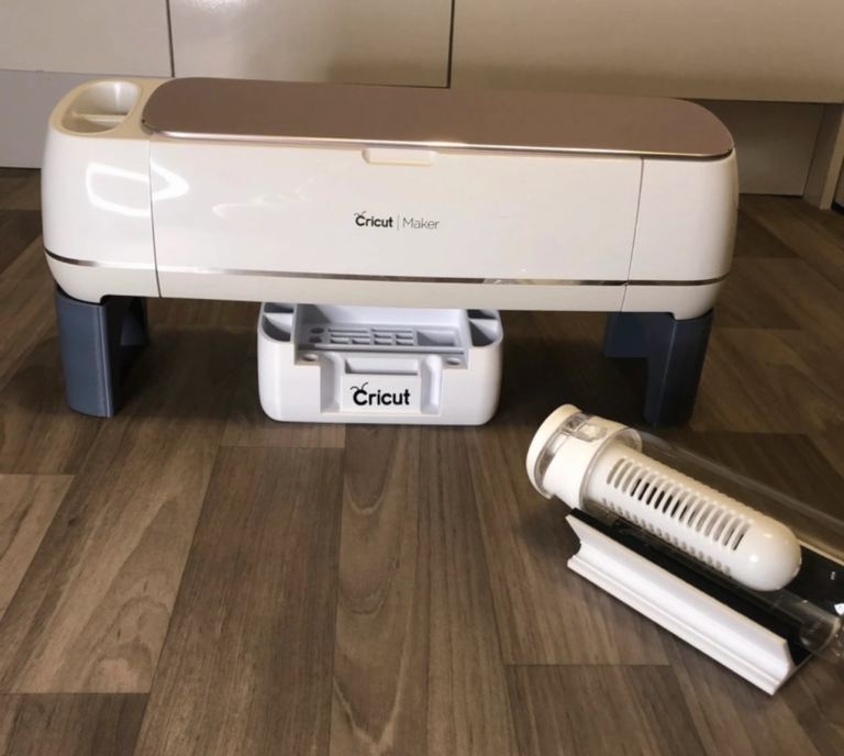 Cricut tool caddy.  Crafters items 