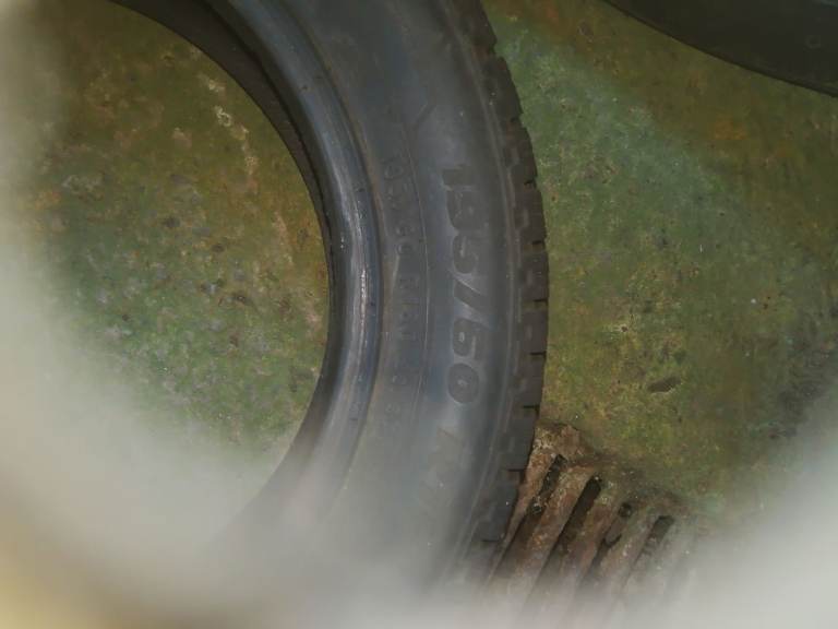 VAN TYRES 225-75 16C 7 +MIL ON THE TREAD FOR SALE 