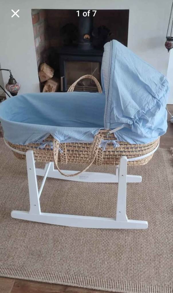 Blue Moses basket with mattress, protectors and blanket