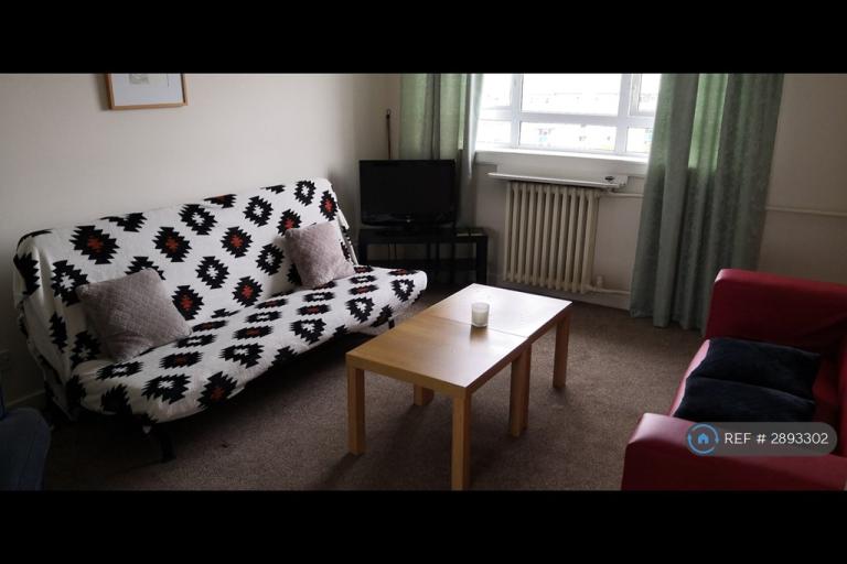 4 bedroom flat in Westfield Court, Edinburgh, EH11 (4 bed) (#2893302)