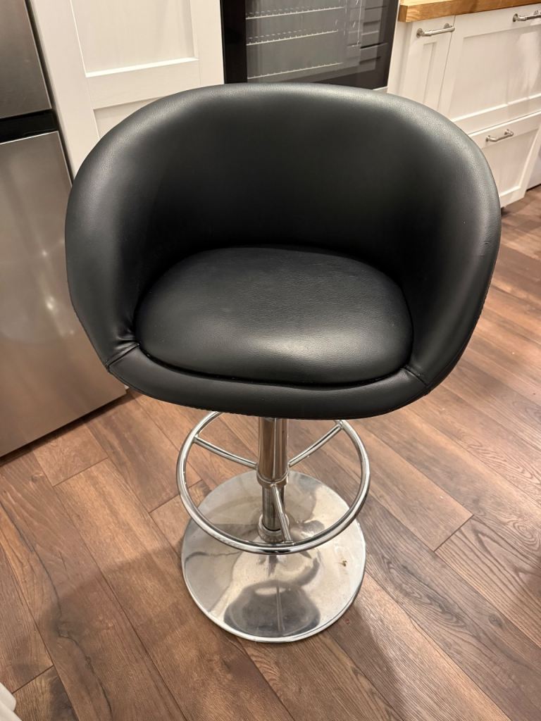 Black bar stool with chrome base